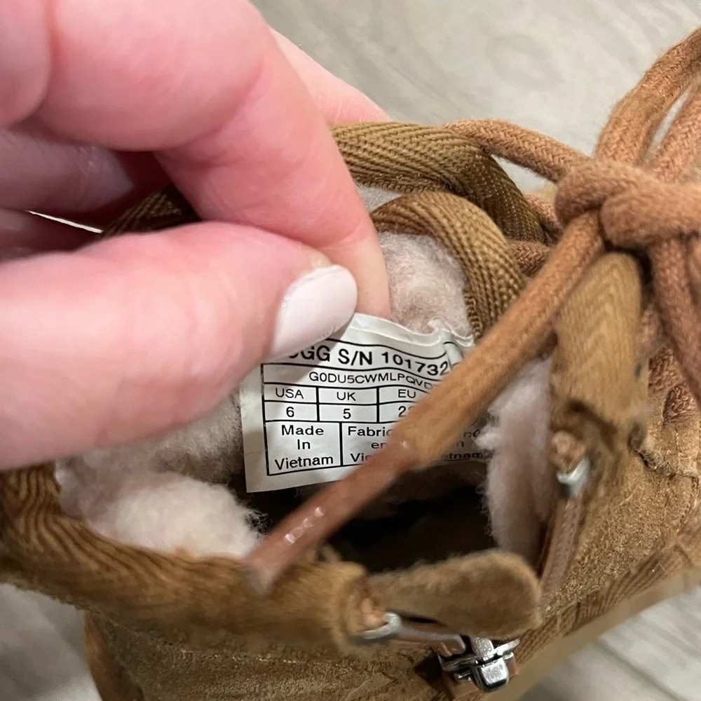 Ugg Numel II Toddler Boots Chestnut Size 6